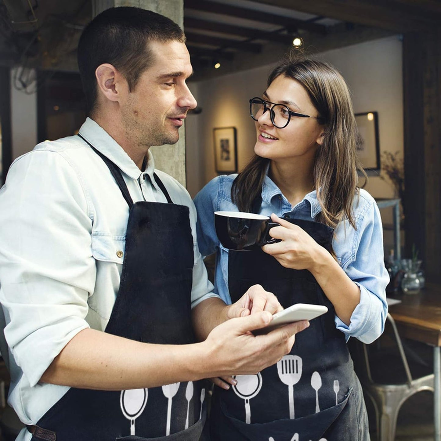 Mr and Mrs Couple Aprons Set, His and Her Adjustable Kitchen Cooking Apron Wedding Bridal Shower Gifts for Couples