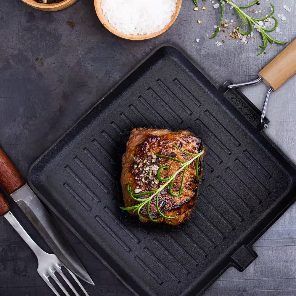 Addlestone 14 In. Cast Iron Grill Pan in Black